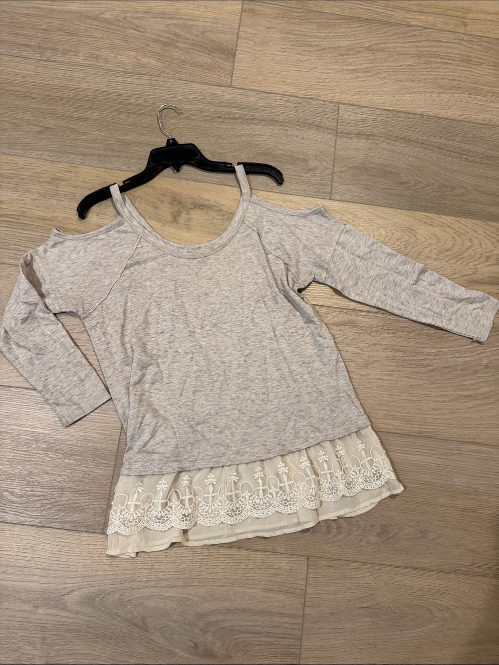 Girls Cold-Shoulder Tunic with Lace Hem in Beige